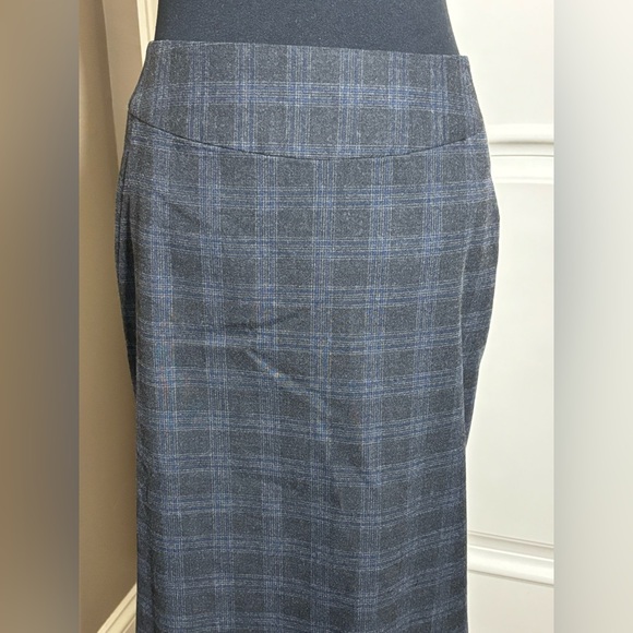 Banana Republic Charcoal Grey Plaid Skirt Suit - Blazer & Fluted Skirt Set Sz 6 - Picture 11 of 12
